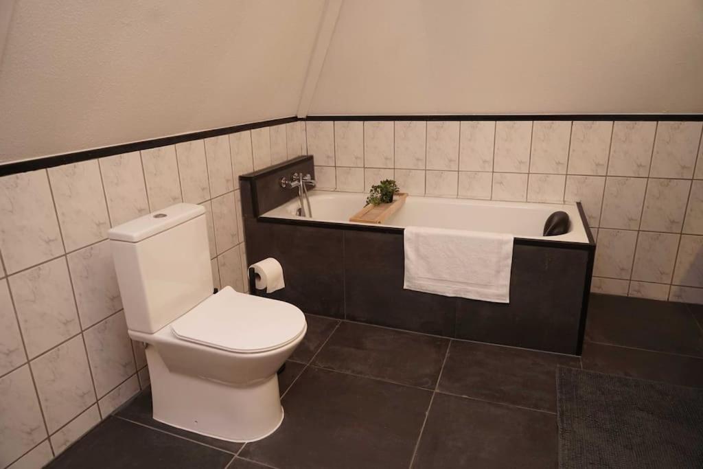 Ruim Appartement In Utrecht. المظهر الخارجي الصورة